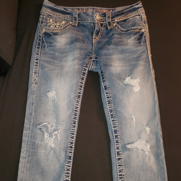 Rock Revival Capris - Picture 4 of 6